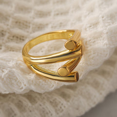 Simple and personalized smooth irregular geometric ring for women niche and versatile ring
