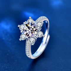 Mozambique 925 sterling silver ring with a female design sense, niche snowflake ring