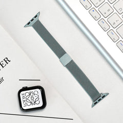 Apple Watch S7/S8 Thin Milanese Loop Strap for iWatch Series 9