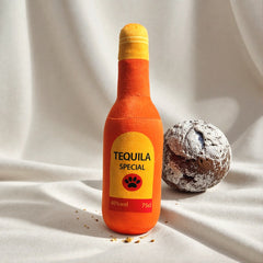 Dog Toy Realistic Wine Bottle Chew-Resistant Self-Entertainment Plush Toy for Cats and Dogs Teeth Cleaning Sound-Making Toy