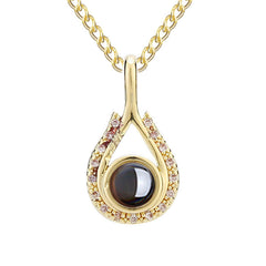 Waterdrop shaped fashion projection necklace with 100 languages. I love you. Color photos, customized lover accessories