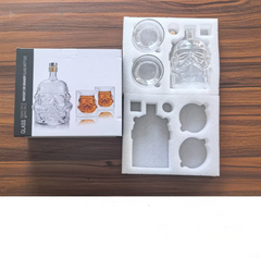 High borosilicate heat-resistant and cold resistant glass wine bottle Star Wars White Soldier glass wine bottle creative decanter liquor dispenser