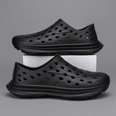 Hollow hole shoes for men one foot sandals fashionable and casual soft soled toe wrapped beach shoes