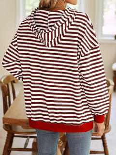 Loose casual striped hooded sweatshirt