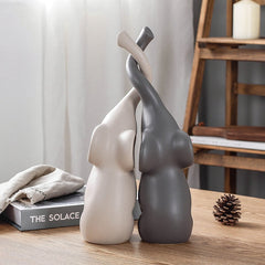 European Home Decor Adorable Couple Figurine Craft Wine Cabinet Ornament Valentine's Day Gift for Girlfriend