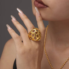 Large aperture hollow exaggerated heavy-duty stainless steel ring