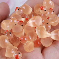 Resin luminous cartoon three-dimensional cute cartoon duck DIY car ornament keychain micro landscape hair clip decoration