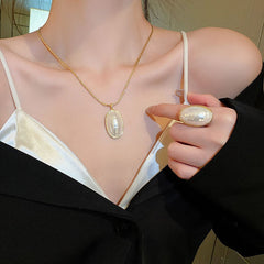 Oval Pearl Necklace for Women Jewelry French Fashion New Style Luxury Collar Chain Necklaces