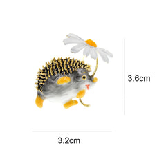 CINDY XIANG Cute Hedgehog Brooch Fashion Daisy Brooches For Women Animal Jewelry Funny Winter Design High Quality