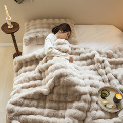 Double-sided Rabbit Fleece Blanket Solid Color Faux Fur Plush Blanket Soft Warm Throw Blanket For Couch Sofa Nap Blanket For Winter