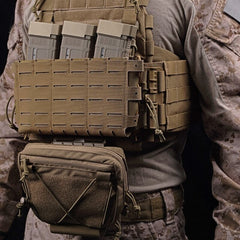 Tactical ARC V3 Molle Mag Pouch for M4/AR15, laser-cut, for hunting & airsoft.