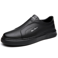 Sneakers with a casual style and anti slip lace up flat bottom with soft sole and soft surface can be easily kicked with one foot