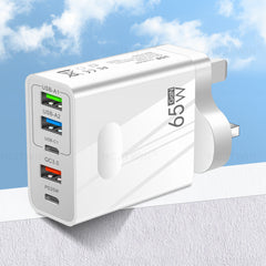 3.1A standard 65W fast charging mobile phone charger type-c PD+3USB multi port travel charging head