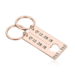 Personalized Heart Keychain Set  Engraved King Date and Name Love Keyring Gift for Couples Girlfriend Boyfriends Key Chain Rings