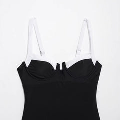 High fork V-neck vacation hot girl one-piece swimsuit female