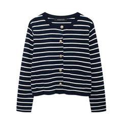 Knitted striped long sleeved suit for outerwear