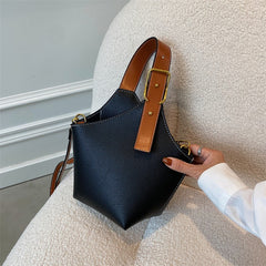 Retro Women's Bag Fashion Casual Bag Portable Water Bucket Bag Red Crossbody Women's Bag