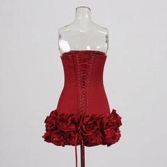 Sexy European and American style dress with strapless shoulder and fashionable three-dimensional flower splicing short dress
