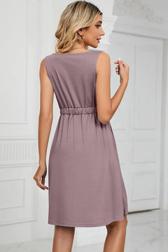 Solid color sleeveless button pocket round neck split waist dress