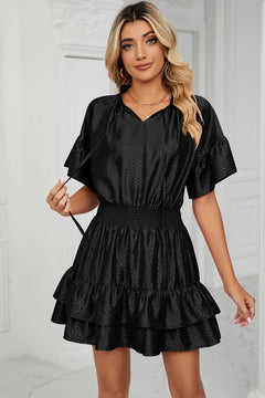 Solid color waist cinching loose V-neck lotus leaf dress for women